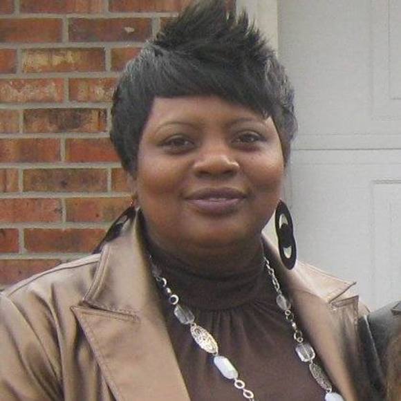 Meet your Posher, Annie - Picture 1 of 1